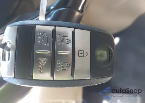 2018 Kia Sedona Lx из США, поврежденный, VIN KNDMB5C16J6379792